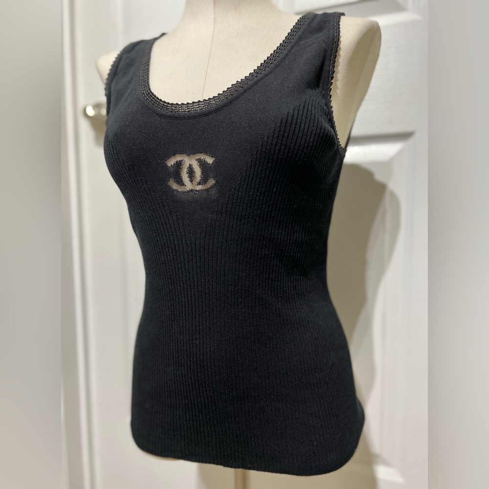 Chanel Sleeveless Top - Picture 2 of 16